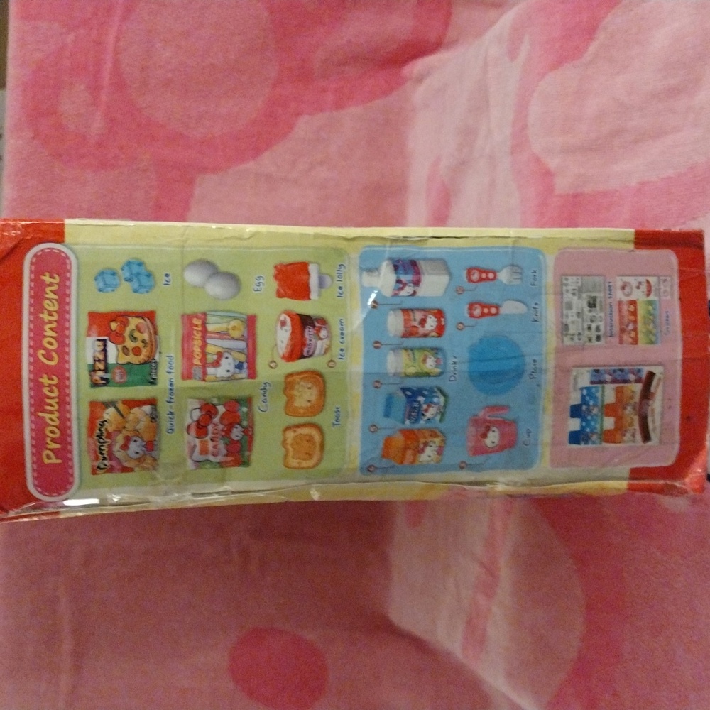 EXCLUSIVE - Hello Kitty Officially Licensed Home Appliance Playset - Picture 4 of 8